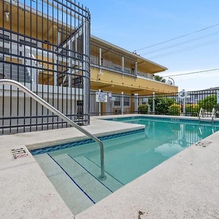 Perfect Location 1Br Pool Parking Outside Area 8 Apartment Myrtle Beach Bagian luar foto