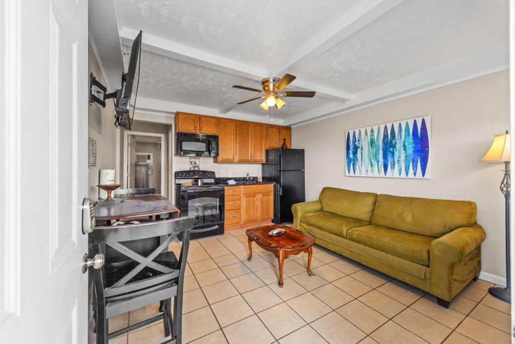 Perfect Location 1Br Pool Parking Outside Area 8 Apartment Myrtle Beach Bagian luar foto